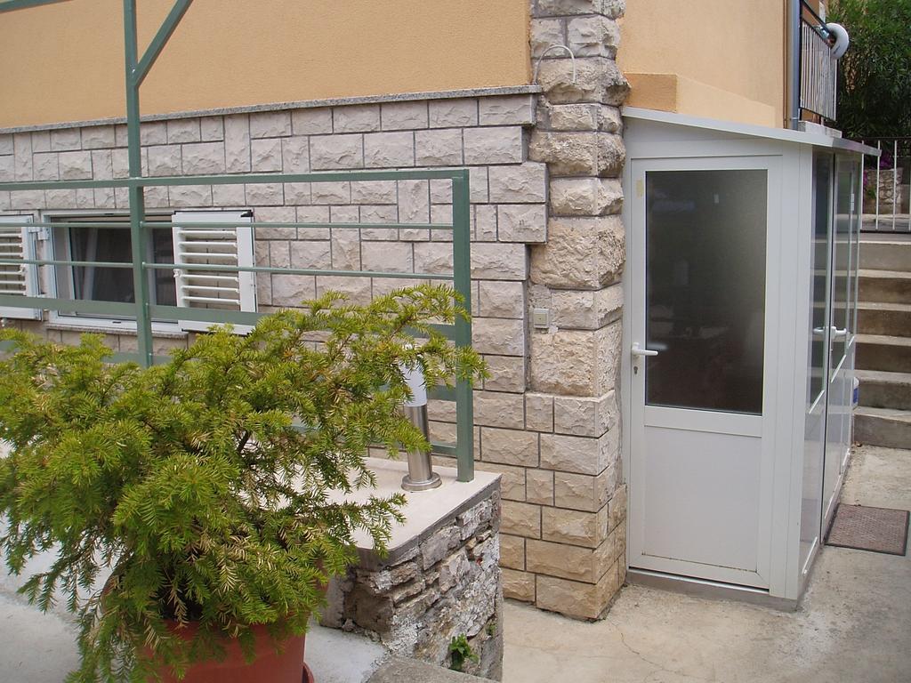 Apartman Arena Appartement Pula Buitenkant foto
